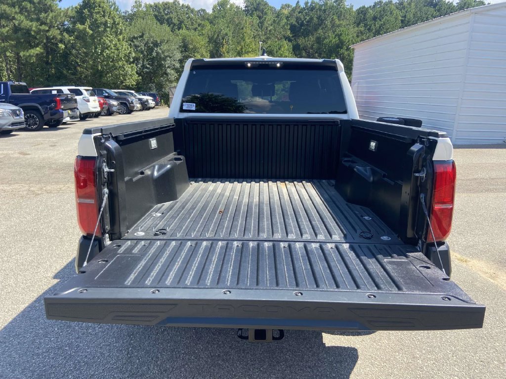 Used 2025 Toyota Tacoma SR RWD image 3