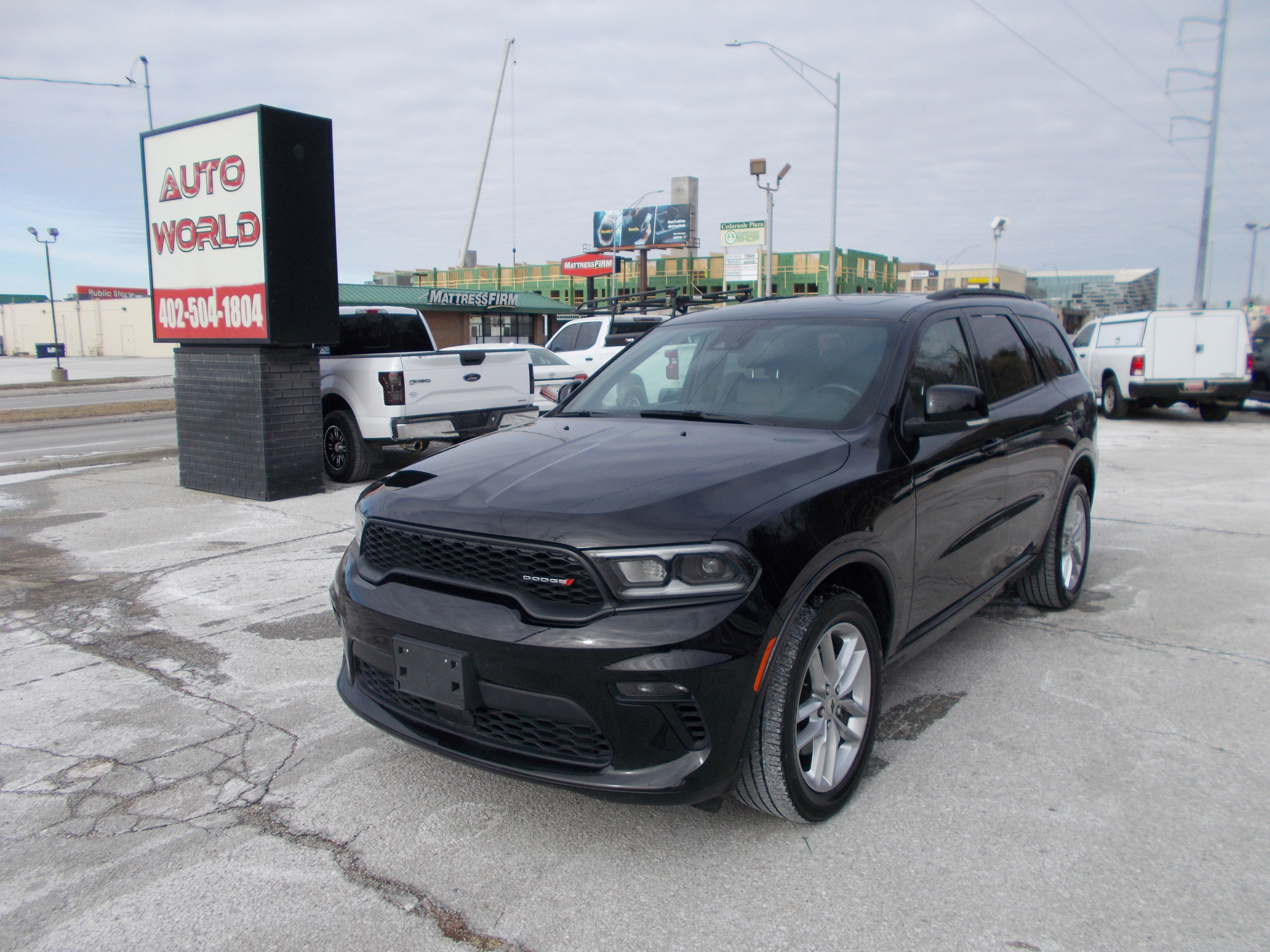 Used 2023 Dodge Durango GT image 1