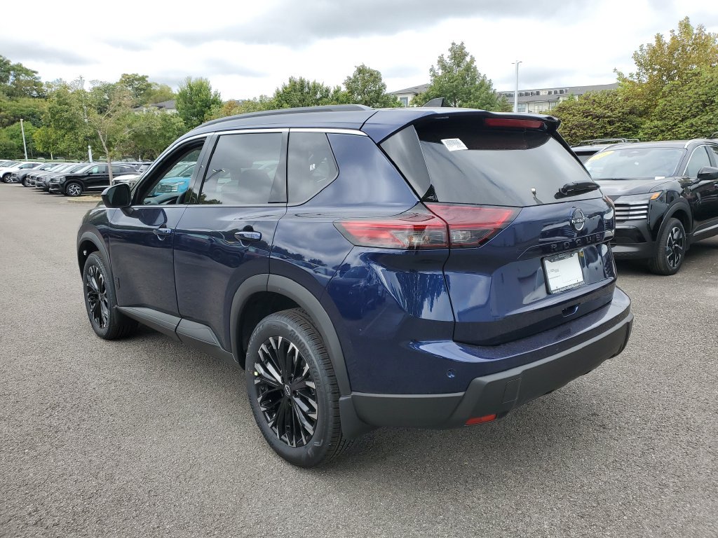 New 2026 Nissan Rogue Dark Armor FWD image 3
