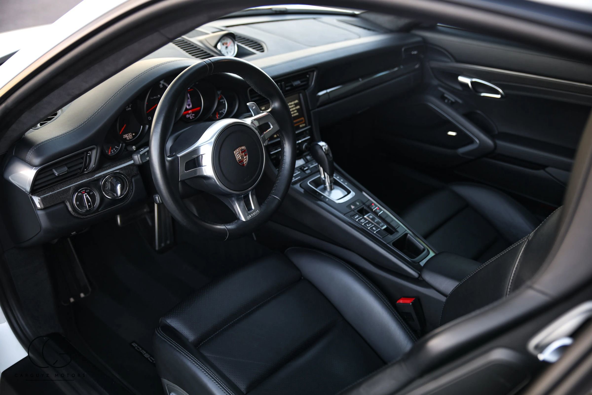 Used 2014 Porsche 911 Turbo S AWD/4WD image 27