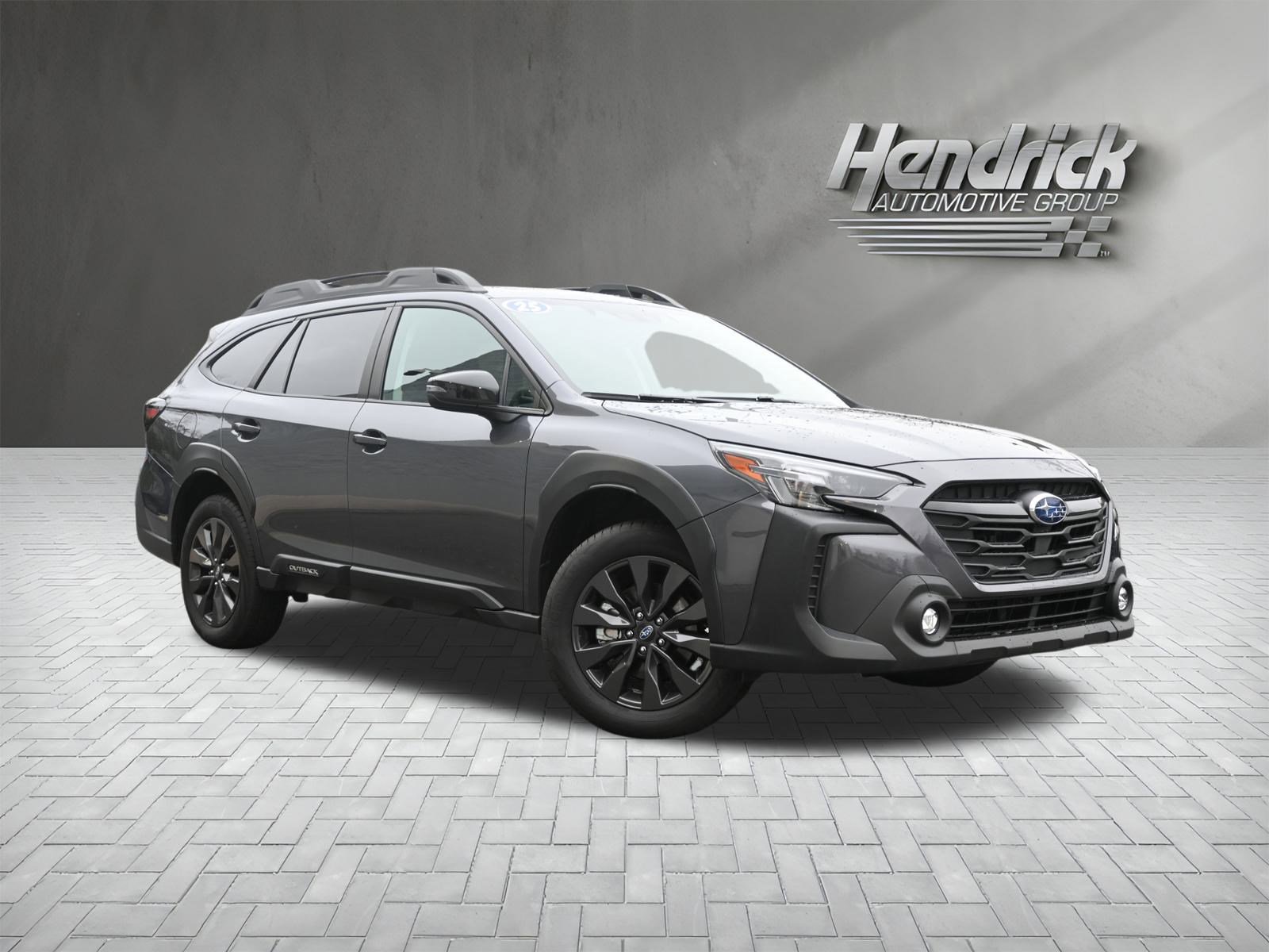 Used 2025 Subaru Outback Onyx Edition image 2