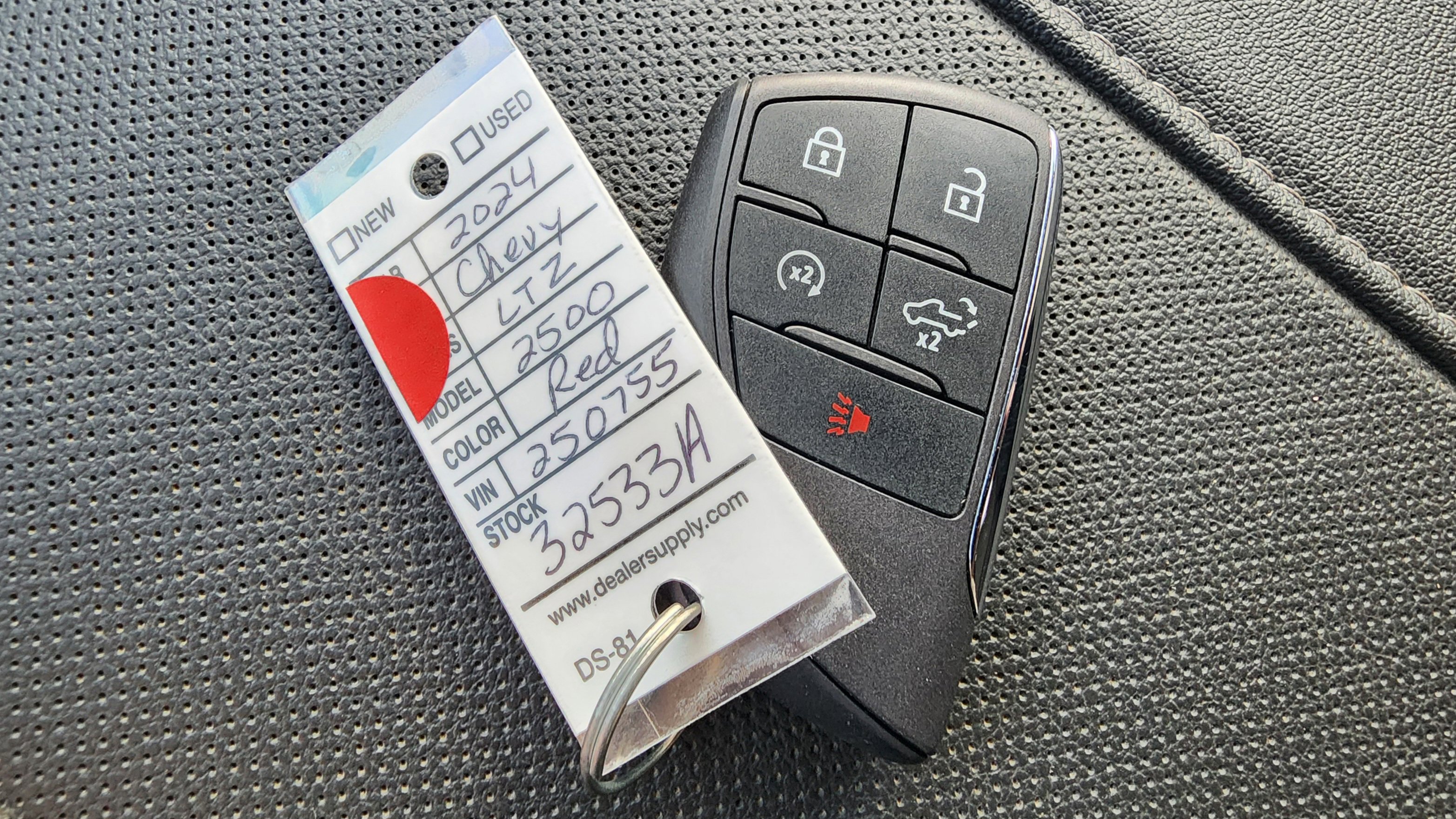 Certified 2024 Chevrolet Silverado 2500 LTZ w/ LTZ Plus Package image 23