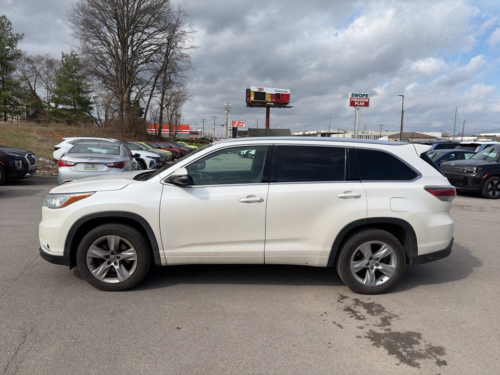 Used 2015 Toyota Highlander Limited image 6