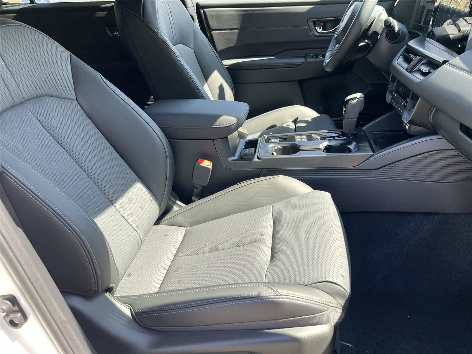New 2026 Subaru Outback Touring XT AWD/4WD image 18