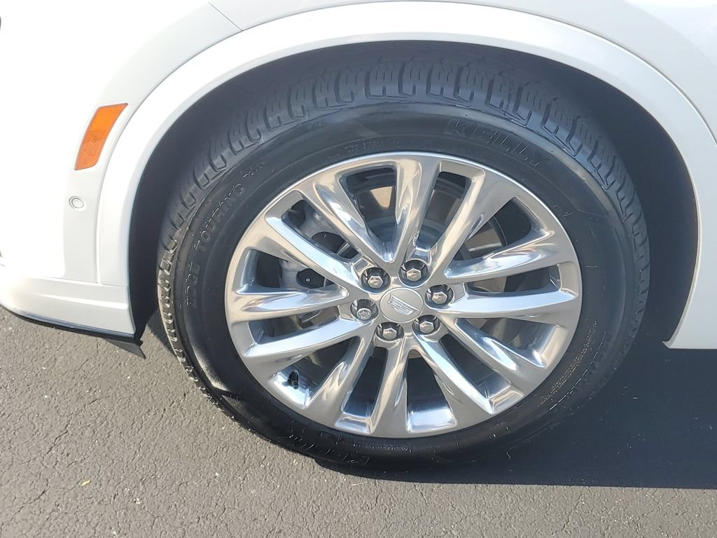 Certified 2023 Cadillac XT6 Premium Luxury w/ Technology Package FWD image 11