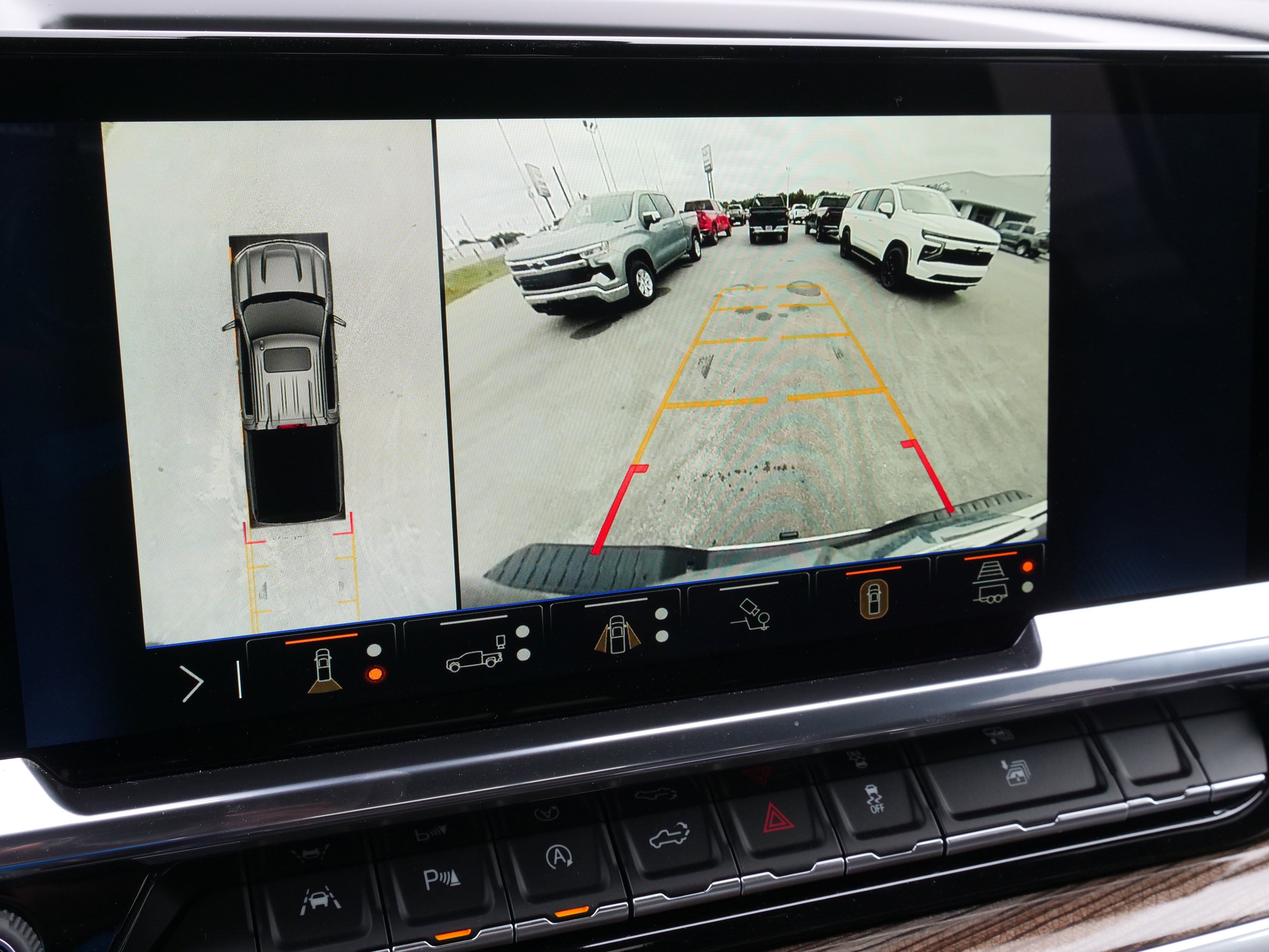 New 2025 Chevrolet Silverado 1500 LT w/ Safety Package image 30
