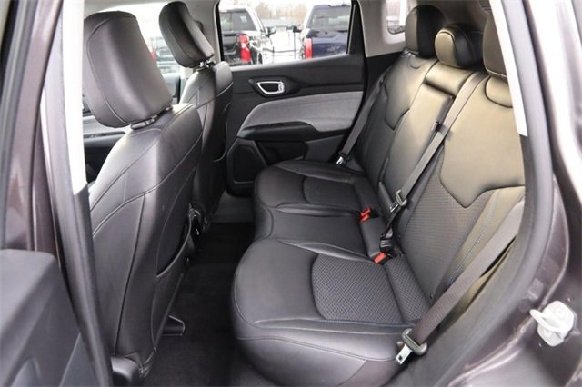 Used 2022 Jeep Compass Latitude w/ Convenience Group image 9