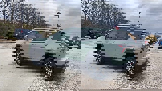 New 2026 Chevrolet Equinox LT w/ Convenience Package II image 6