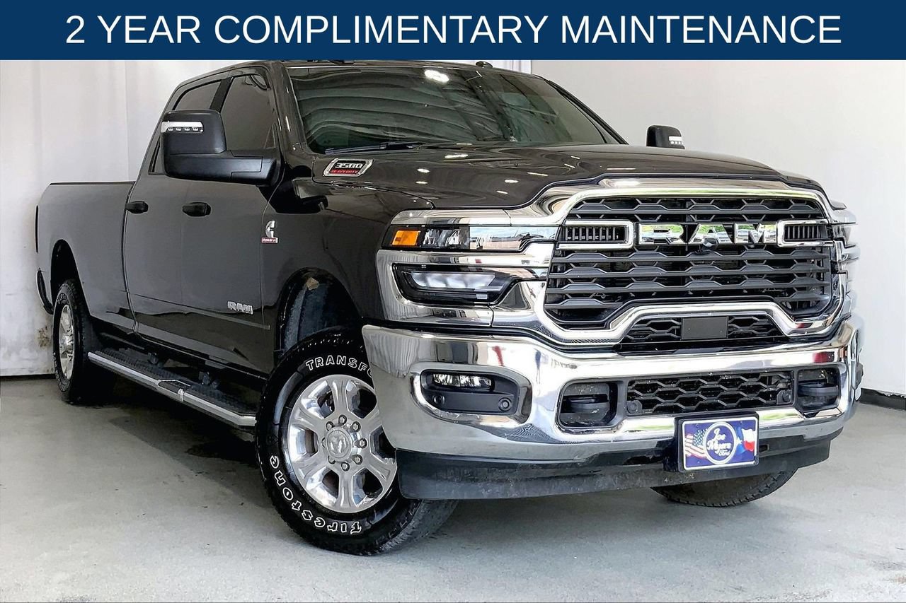 Used 2026 RAM 3500 Big Horn AWD/4WD image 1
