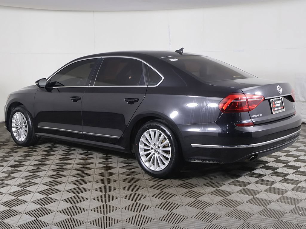 Used 2017 Volkswagen Passat 1.8T SE FWD image 8