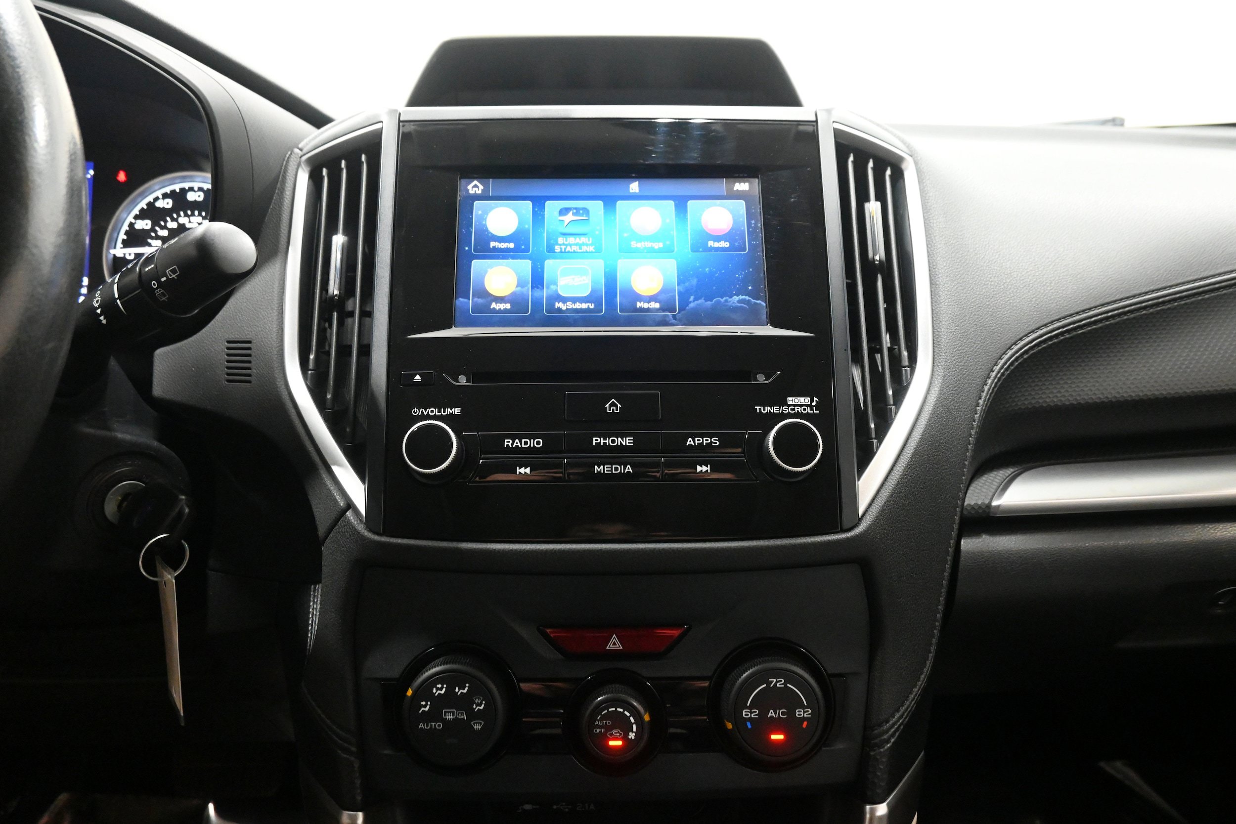 Used 2019 Subaru Forester Premium w/ All-Weather Package AWD/4WD image 9