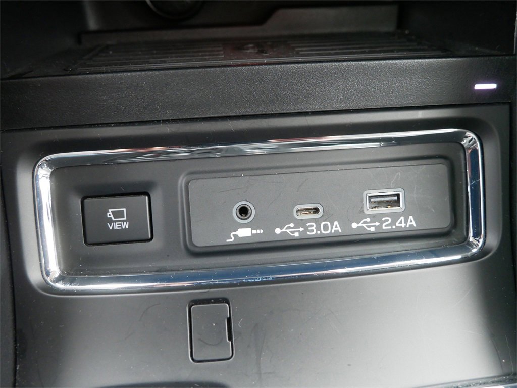 Certified 2025 Subaru Ascent Bronze Edition w/ Popular Package #2 image 29