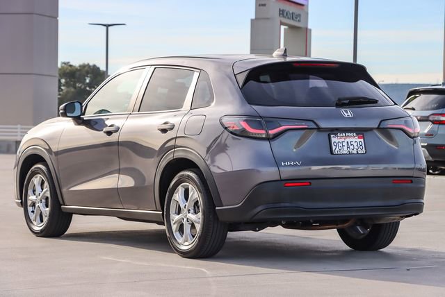 Used 2023 Honda HR-V LX image 6