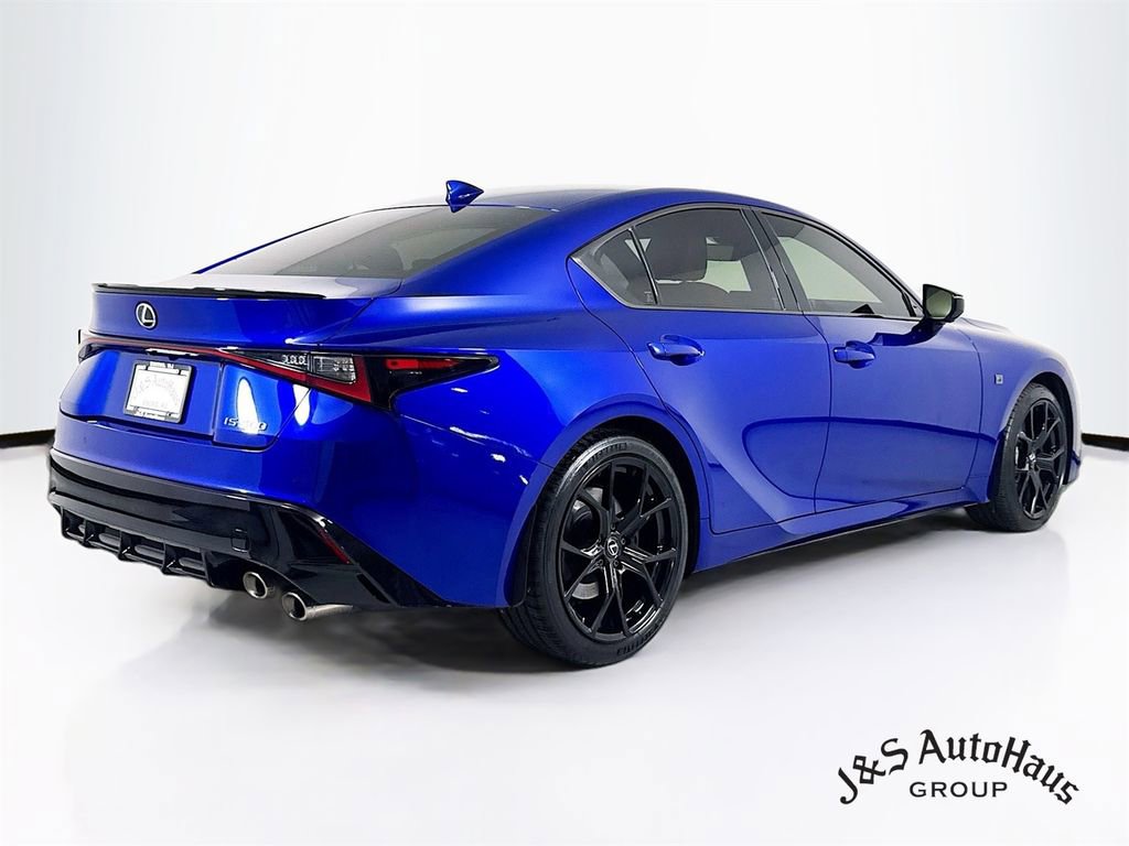 Used 2025 Lexus IS 500 RWD image 7