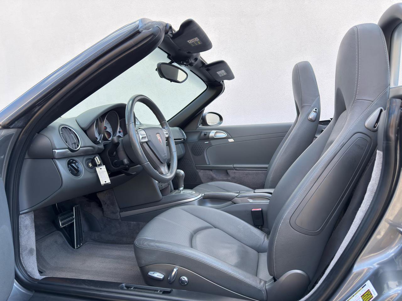 Used 2008 Porsche Boxster S RWD image 39