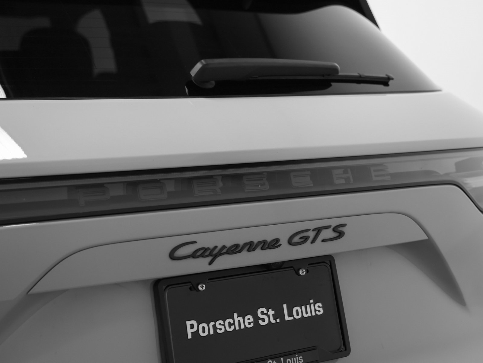 Used 2023 Porsche Cayenne GTS image 24