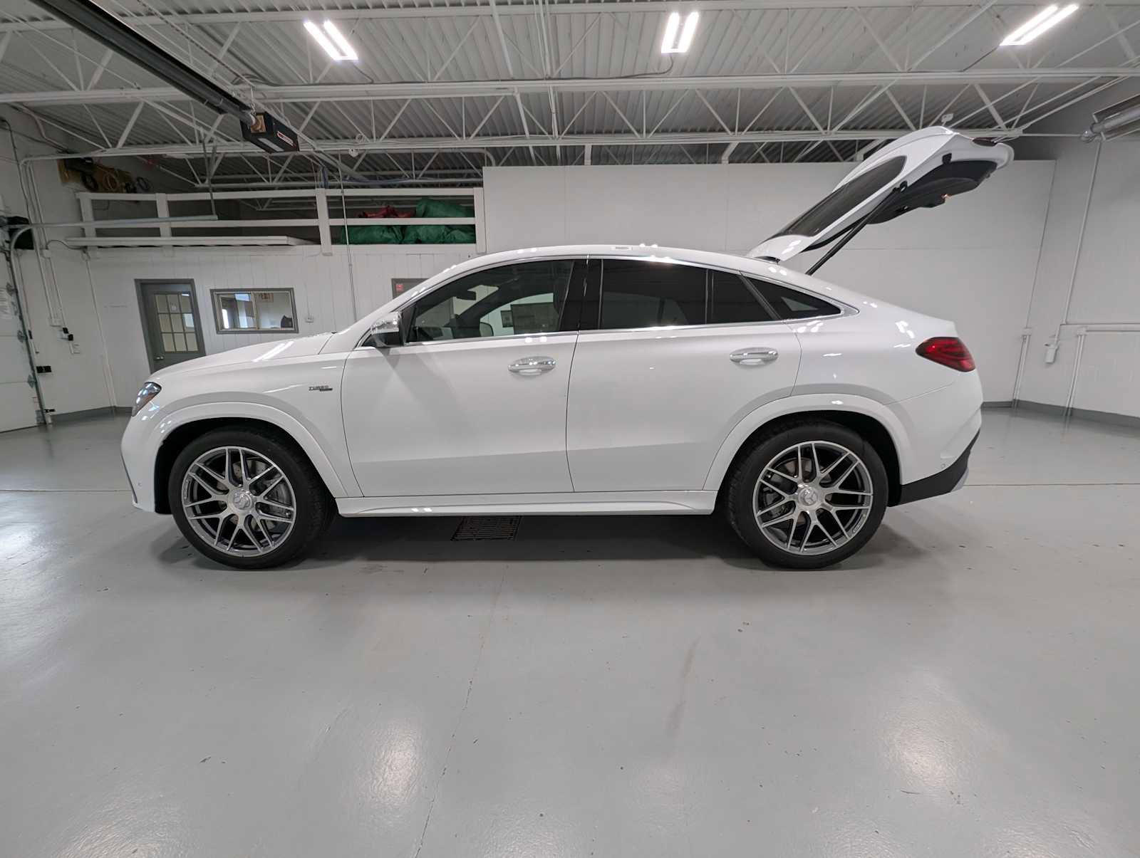 New 2026 Mercedes-Benz GLE 53 AMG AMG GLE 53 image 10
