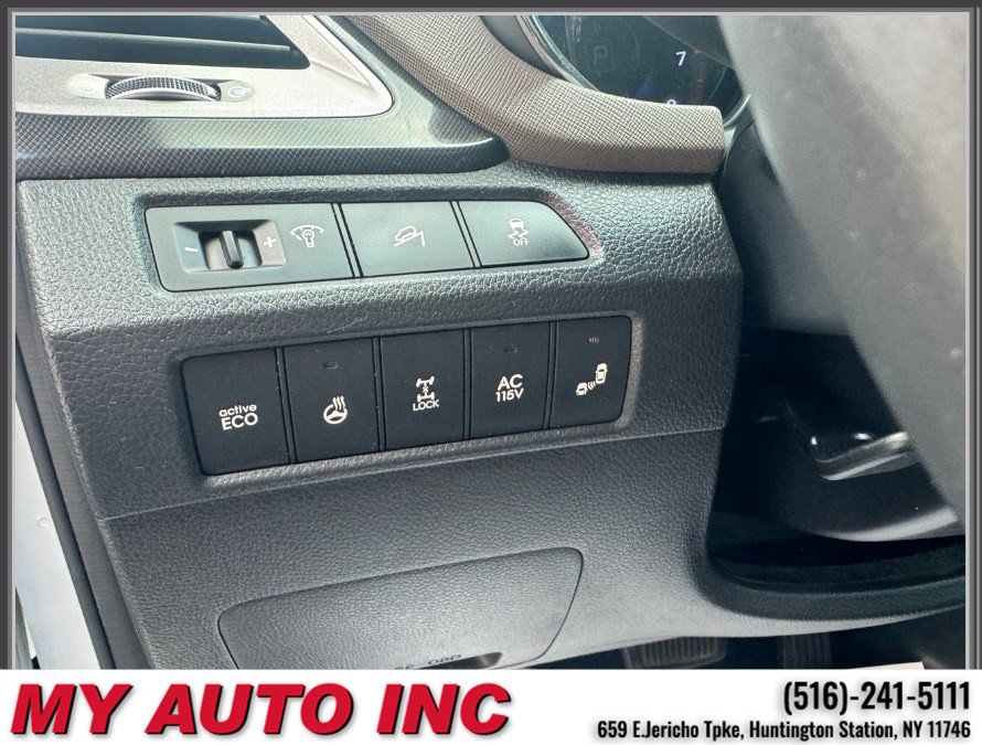 Used 2015 Hyundai Santa Fe GLS w/ Option Group 03 AWD/4WD image 23