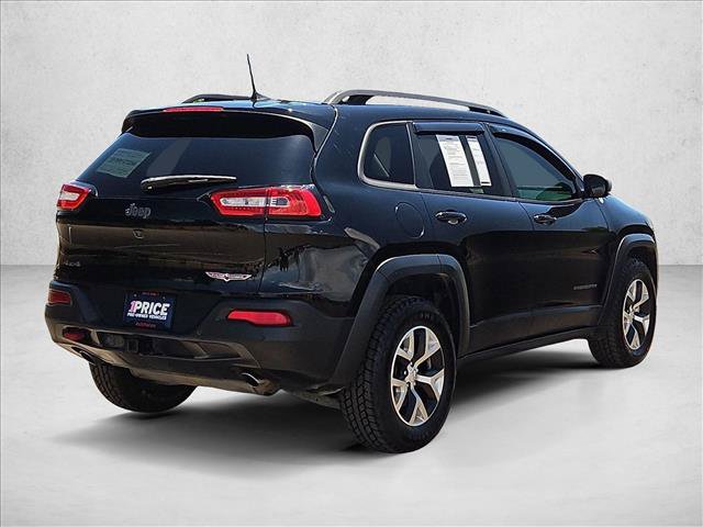 Used 2017 Jeep Cherokee Trailhawk AWD/4WD image 5