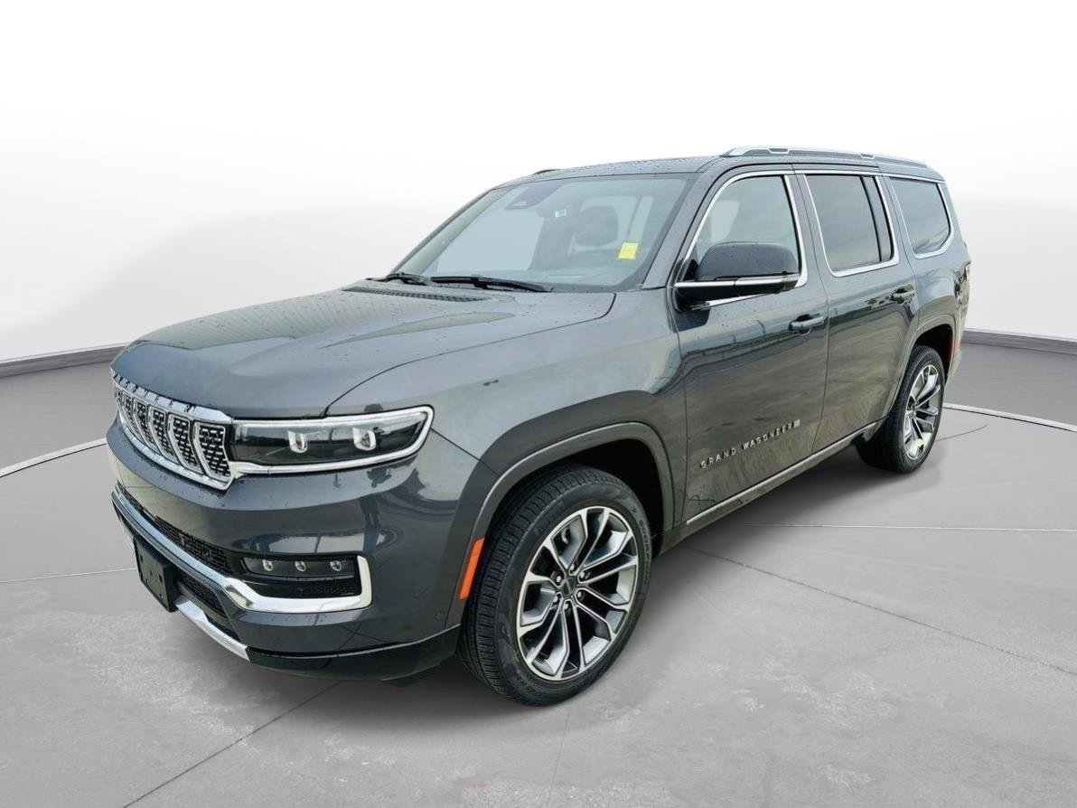New 2024 Jeep Grand Wagoneer Series III AWD/4WD image 40