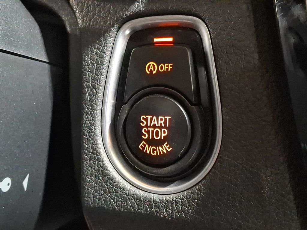 Used 2018 BMW 330i Gran Turismo xDrive image 21