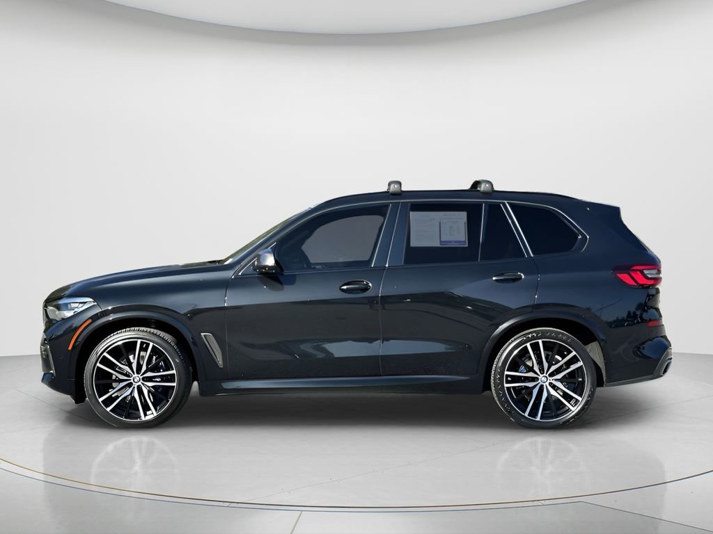 Used 2022 BMW X5 M50i image 10