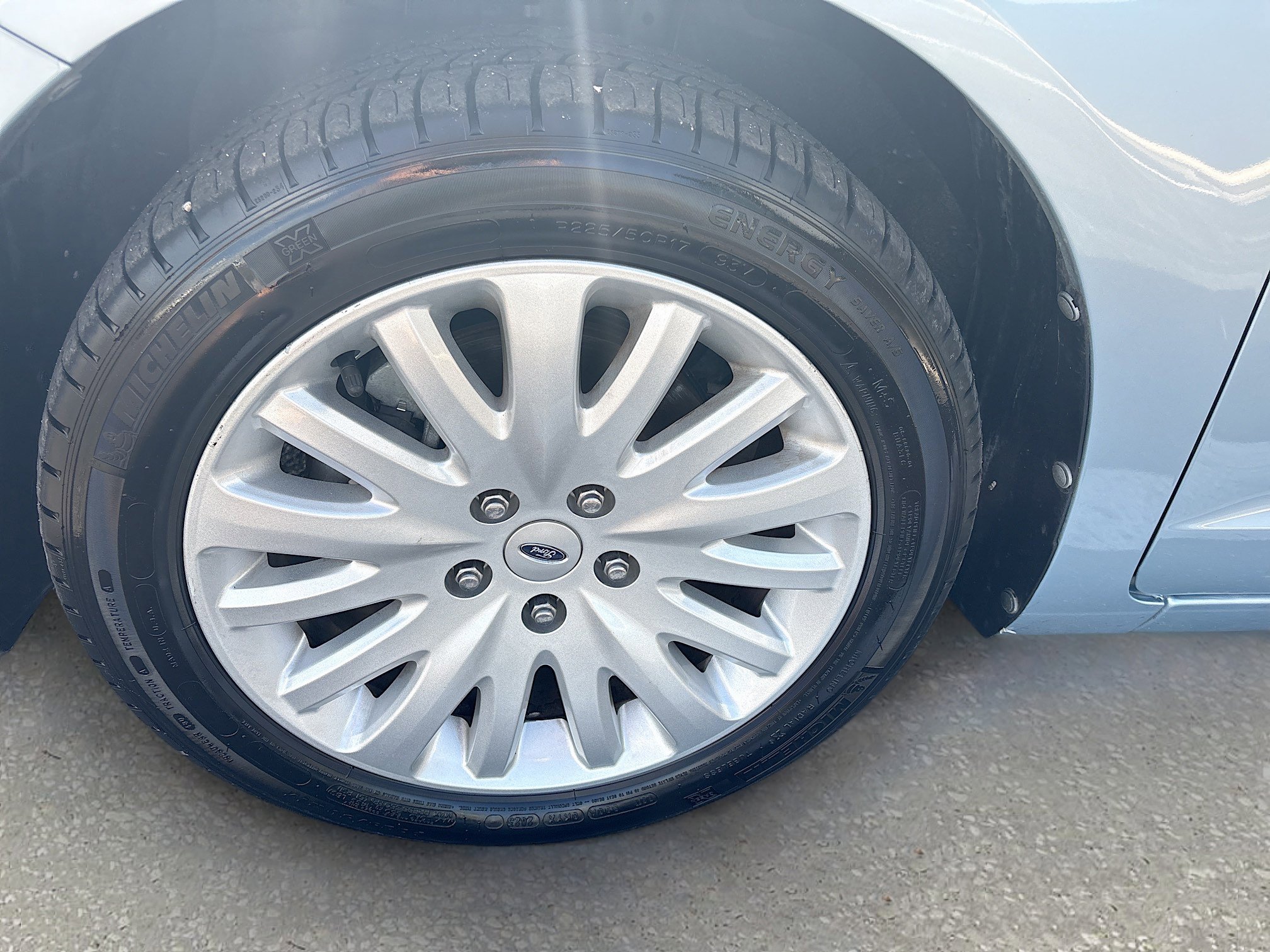 Used 2011 Ford Fusion Hybrid w/ 502A Rapid Spec Order Code FWD image 27