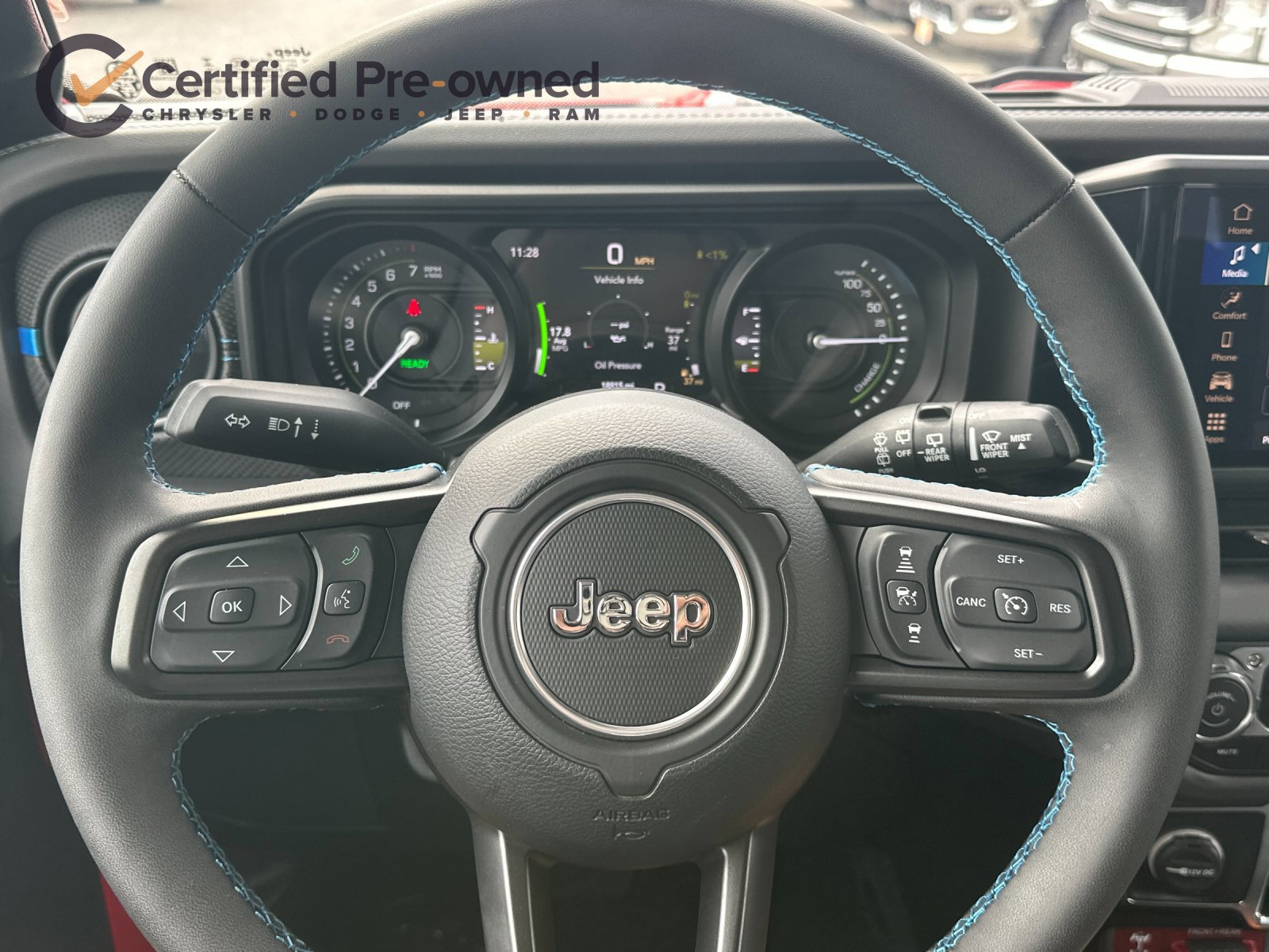 Certified 2025 Jeep Wrangler Unlimited Rubicon 4xe w/ Convenience Group AWD/4WD image 24
