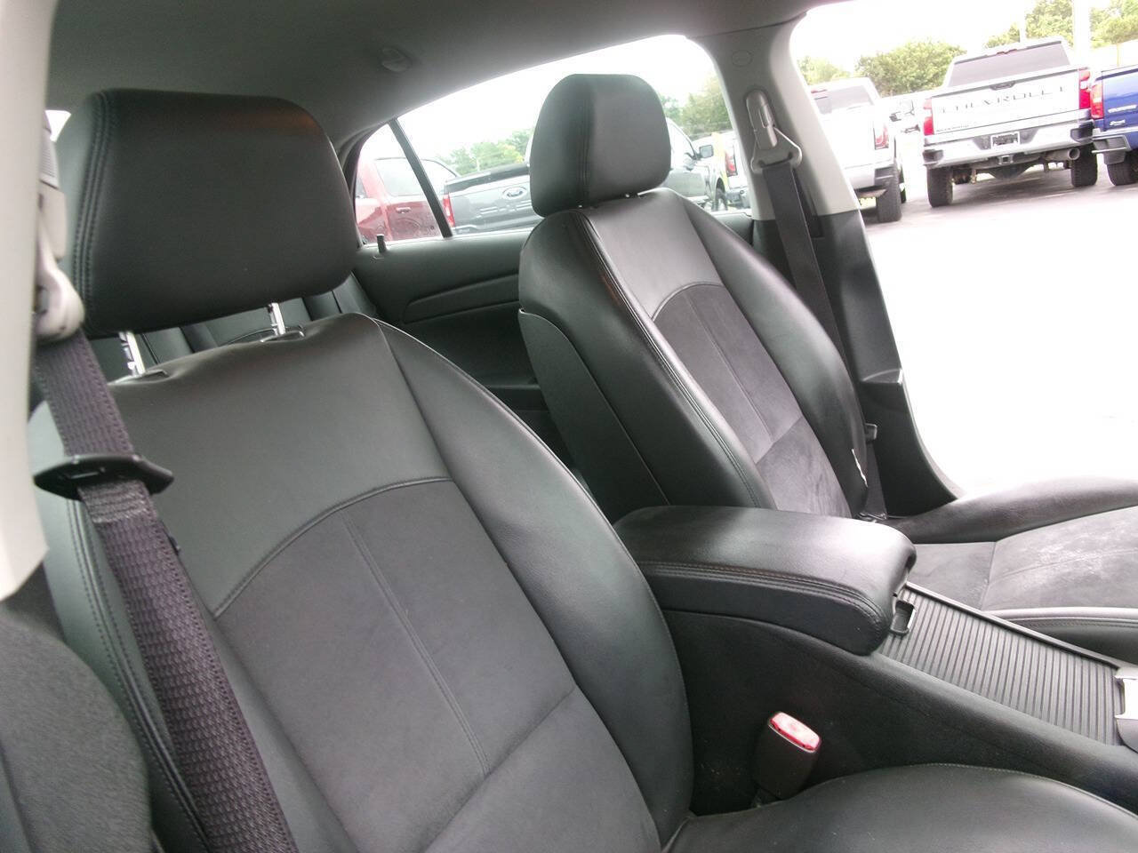 Used 2009 Chevrolet Malibu LT FWD image 22