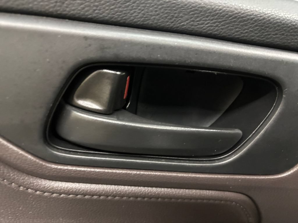 Used 2023 Honda Odyssey EX image 12