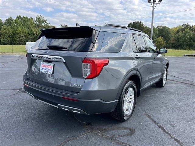 Certified 2023 Ford Explorer XLT w/ Equipment Group 202A image 3