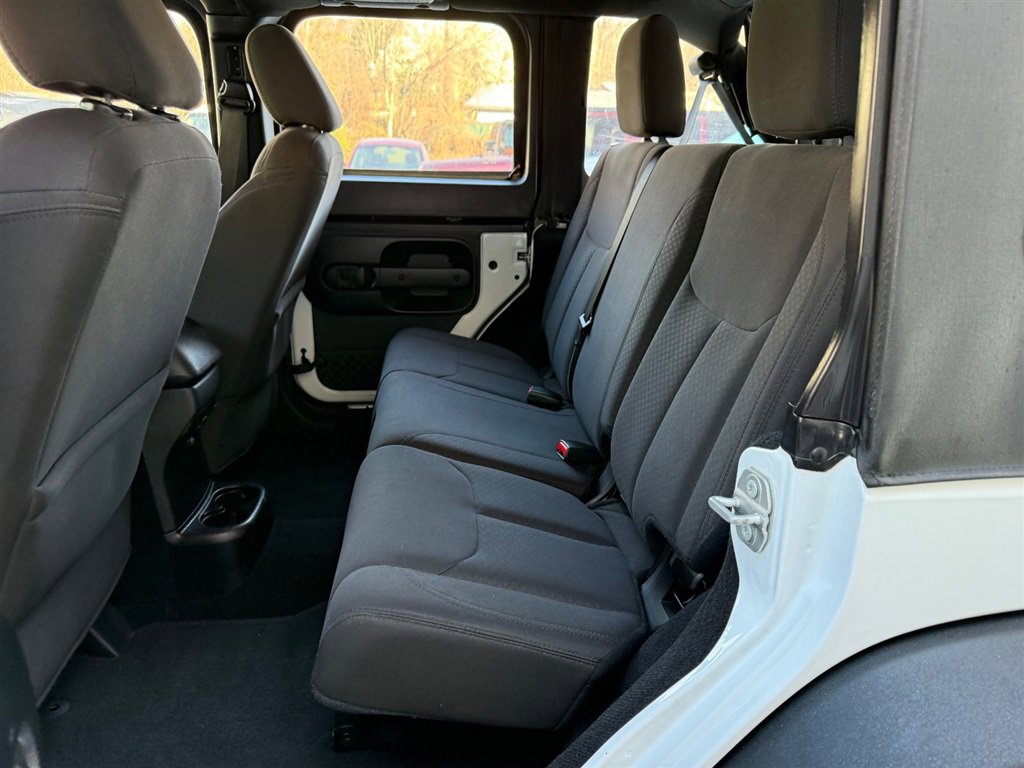 Used 2017 Jeep Wrangler Unlimited Sport image 6
