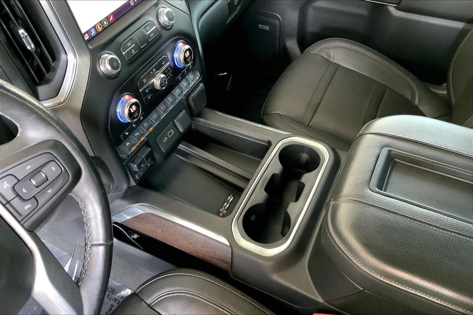 Used 2020 GMC Sierra 1500 Denali w/ Denali Ultimate Package AWD/4WD image 17