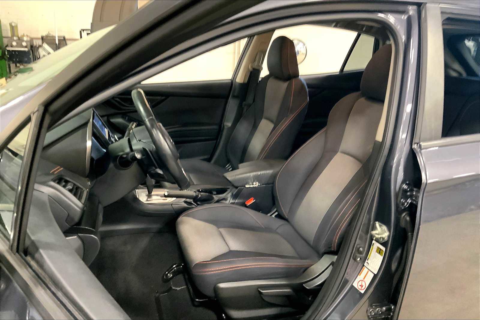 Used 2020 Subaru Crosstrek 2.0i Premium image 8