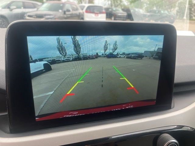 Used 2021 Ford Escape SEL w/ Technology Package FWD image 17