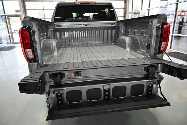 New 2026 GMC Sierra 1500 Elevation image 9