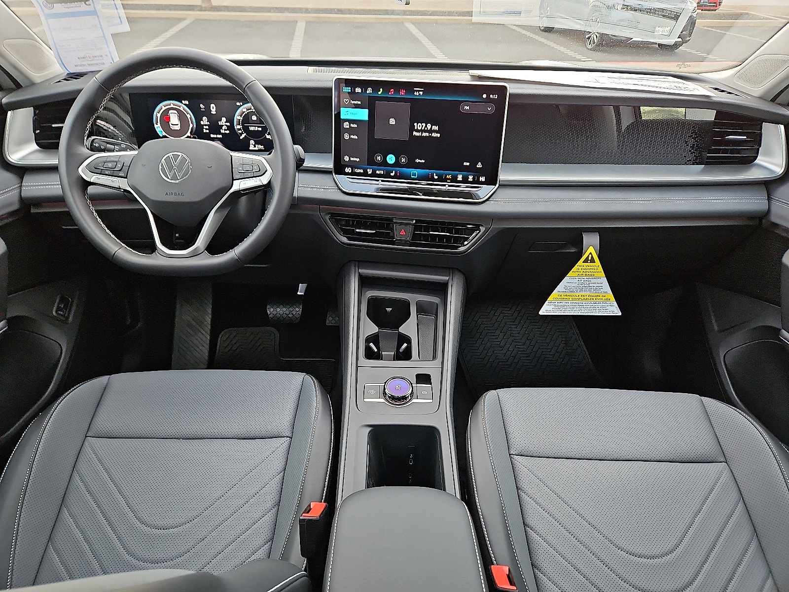 New 2026 Volkswagen Tiguan SE image 9