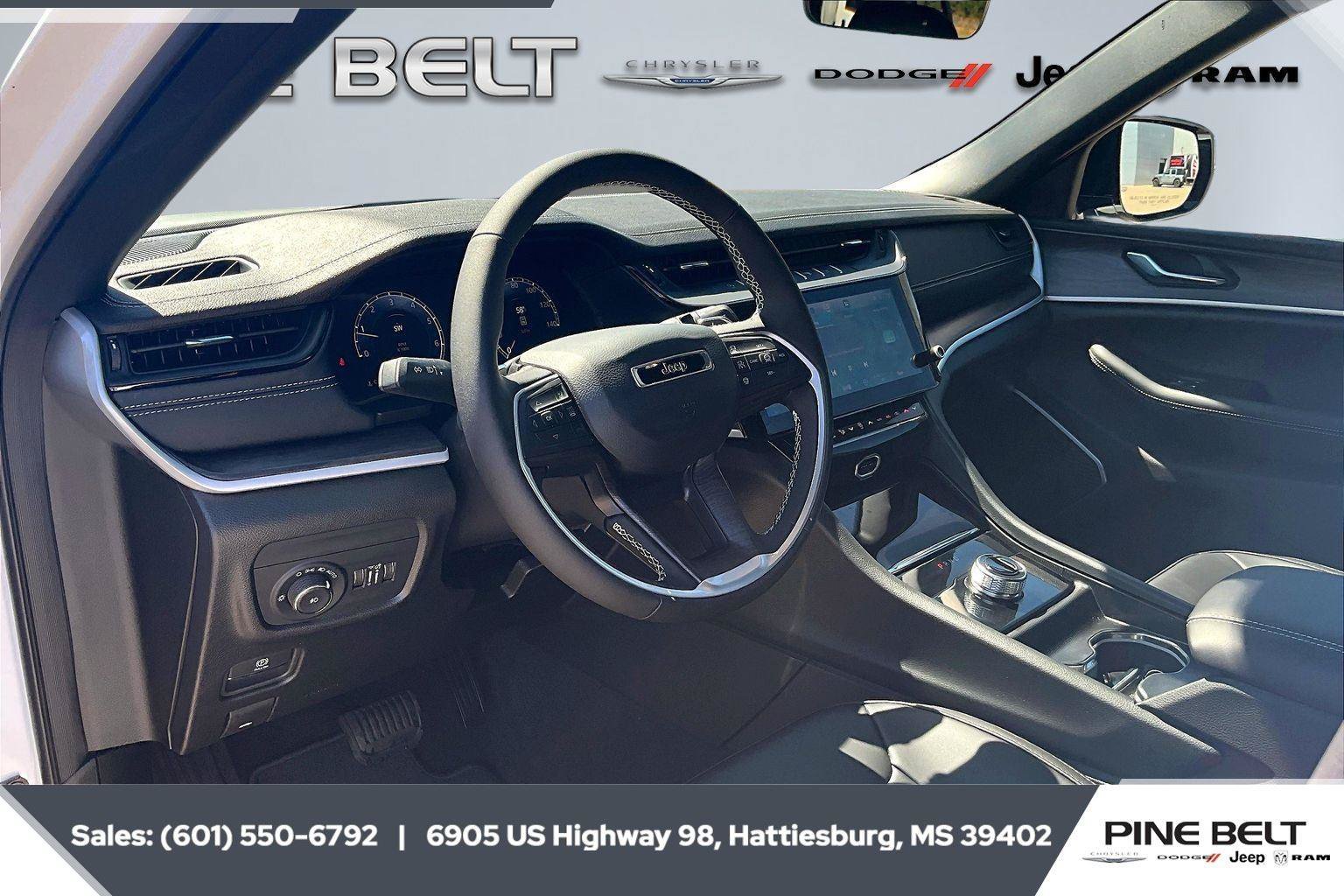 New 2026 Jeep Grand Cherokee Limited w/ Limited Altitude Package RWD image 6
