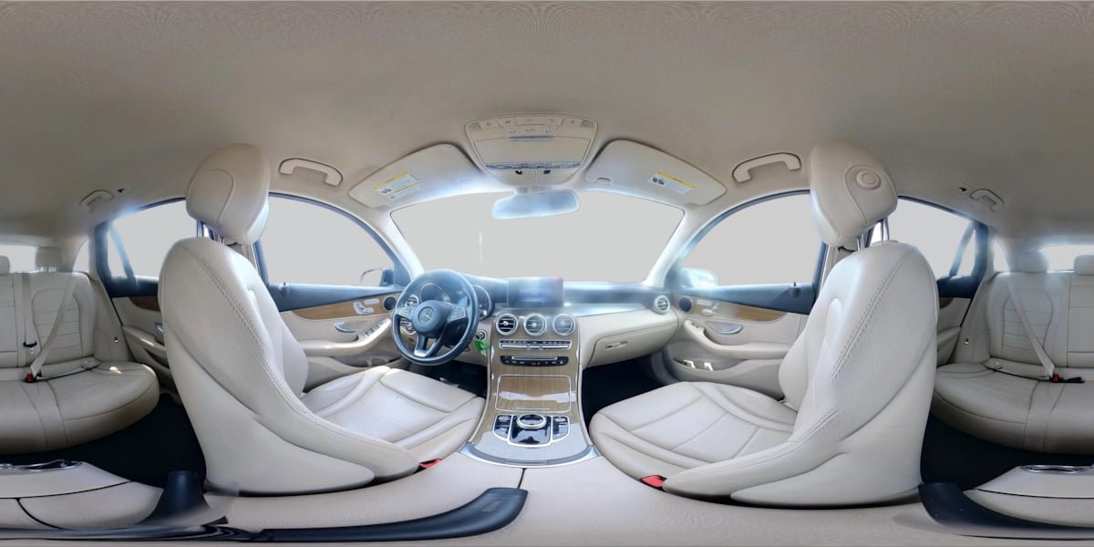 Used 2018 Mercedes-Benz GLC 300 w/ Premium Package image 34