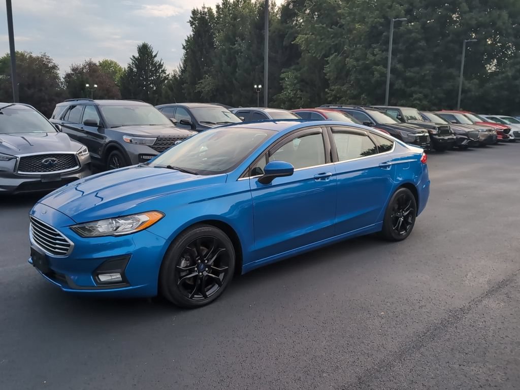 Used 2019 Ford Fusion SE w/ Equipment Group 151A FWD image 22