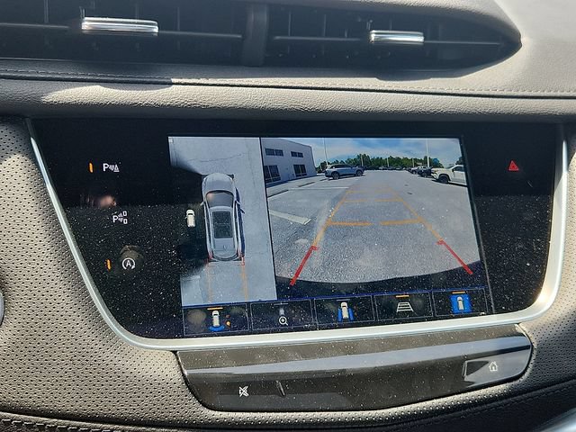 Certified 2025 Cadillac XT5 Premium Luxury w/ Technology Package AWD/4WD image 19