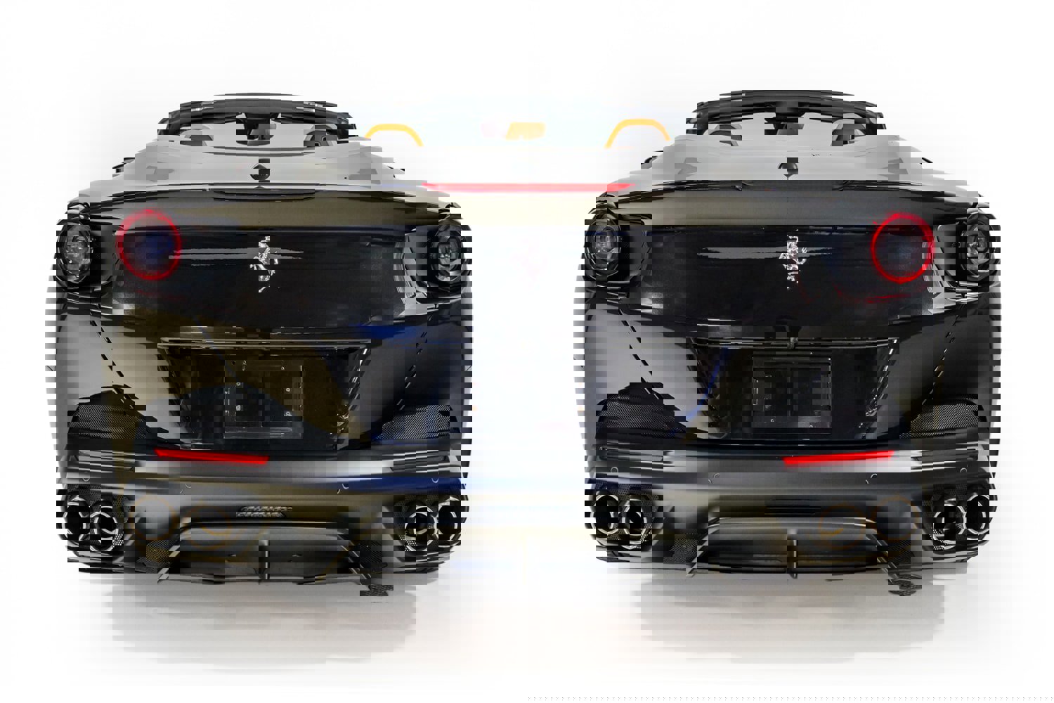 Used 2020 Ferrari Portofino image 18