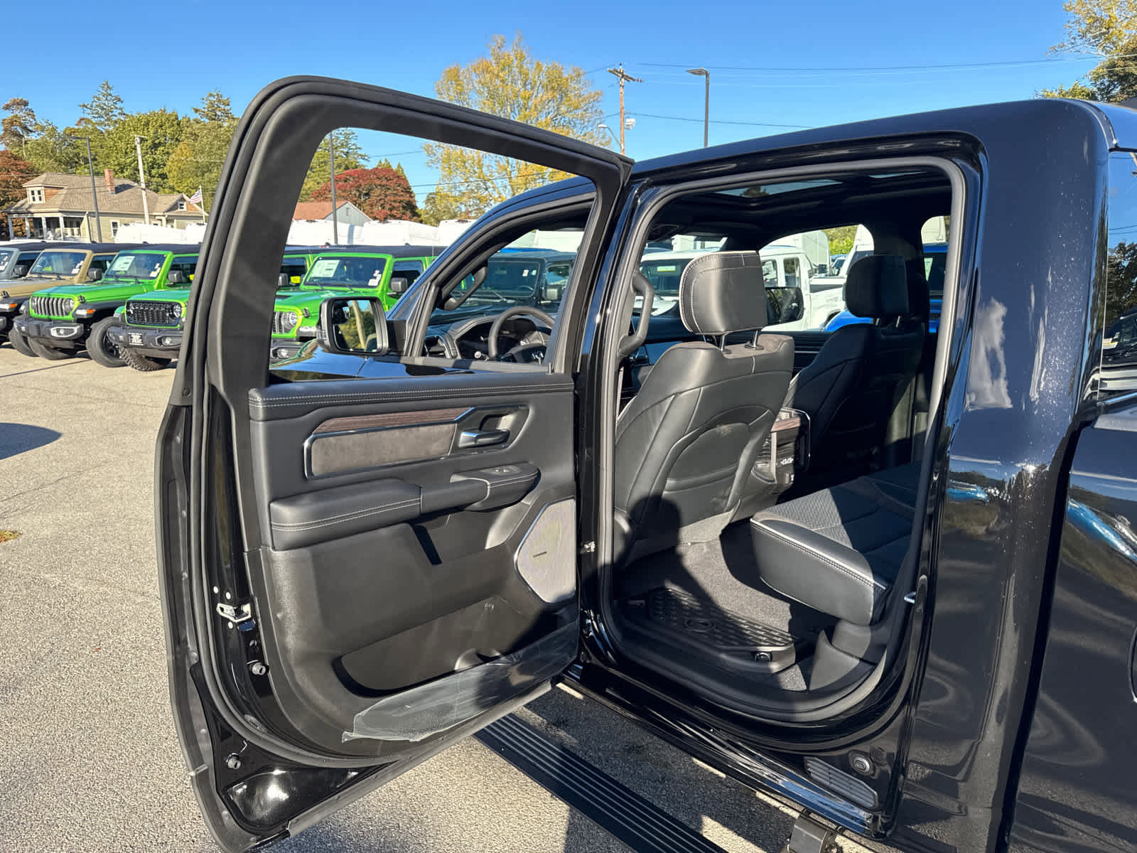 New 2026 RAM 1500 Laramie image 29