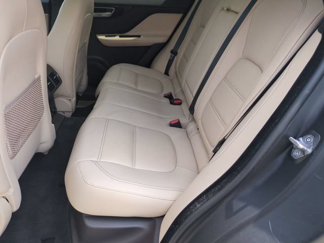 Used 2020 Jaguar F-PACE Prestige AWD/4WD image 15