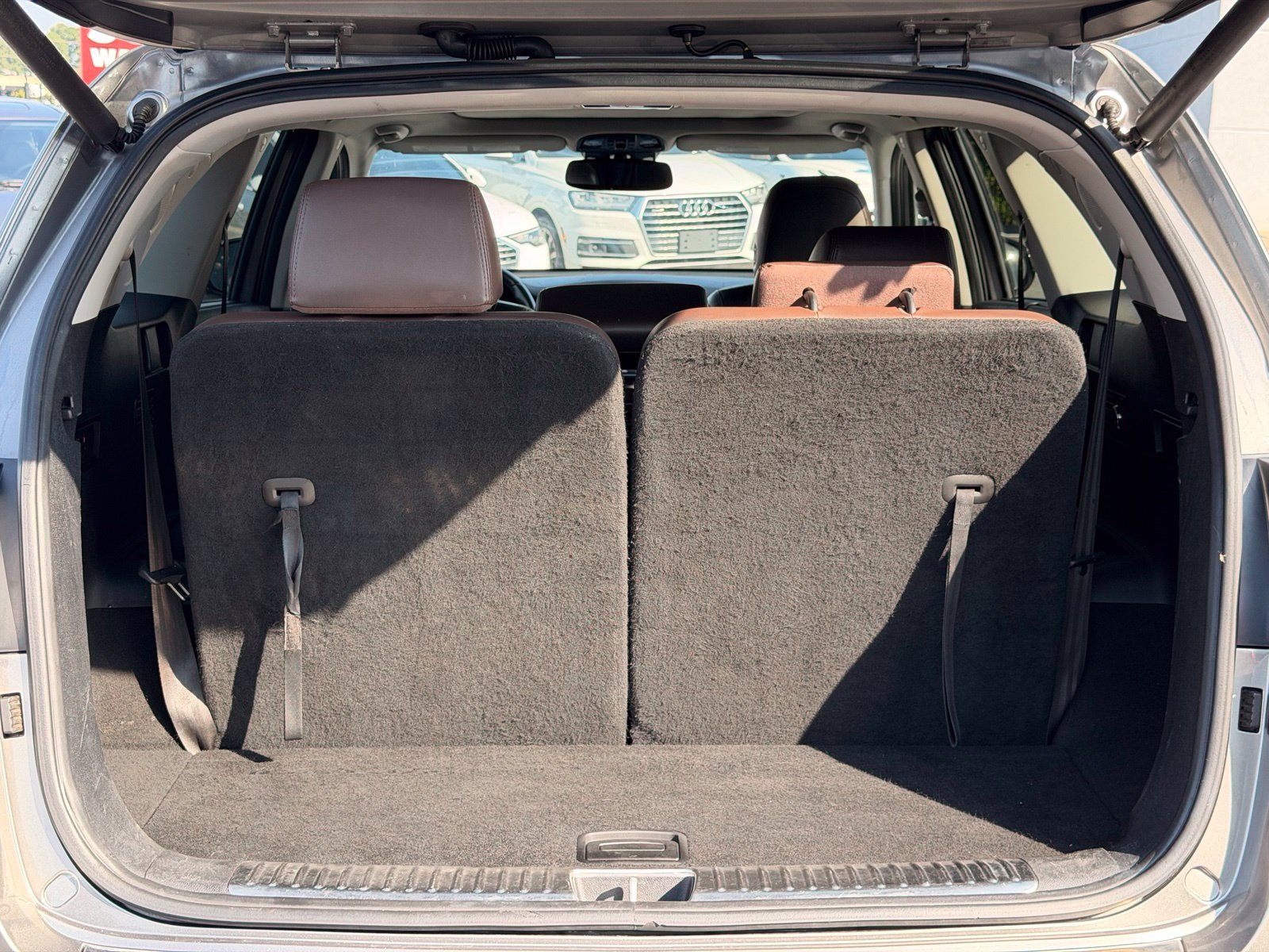 Used 2019 Kia Sorento SX FWD image 12