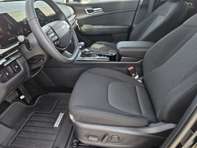 New 2026 Kia Sportage LX w/ LX Convenience Package FWD image 14