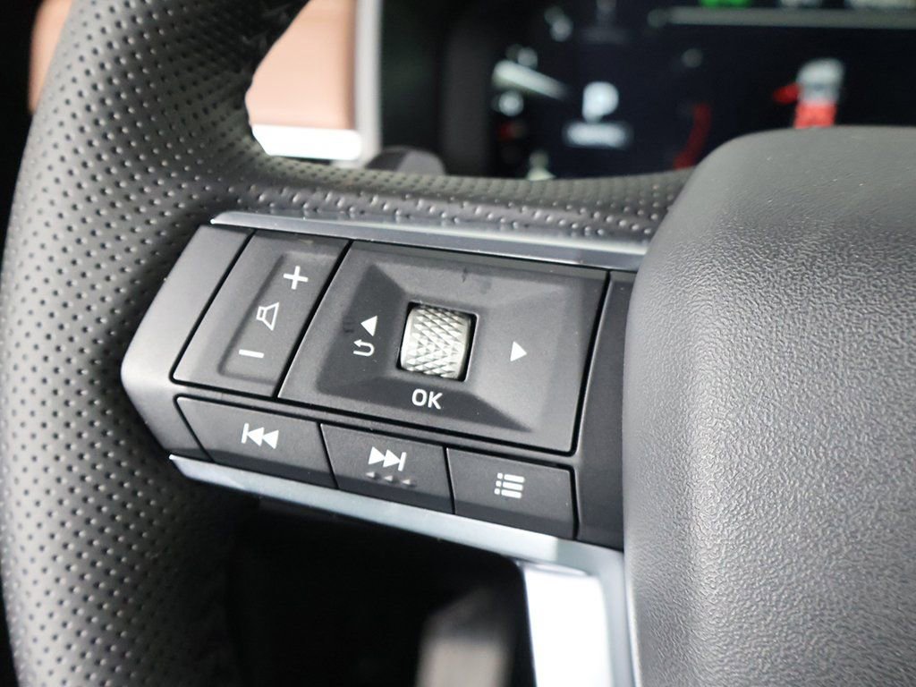 New 2025 Mitsubishi Outlander SEL image 46