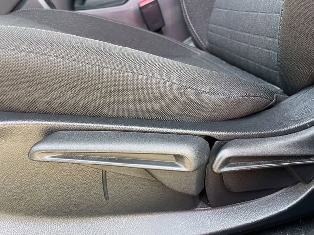 Certified 2023 Honda HR-V LX image 23
