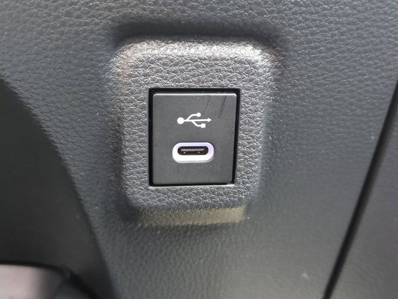 Used 2026 Toyota Corolla SE FWD image 20