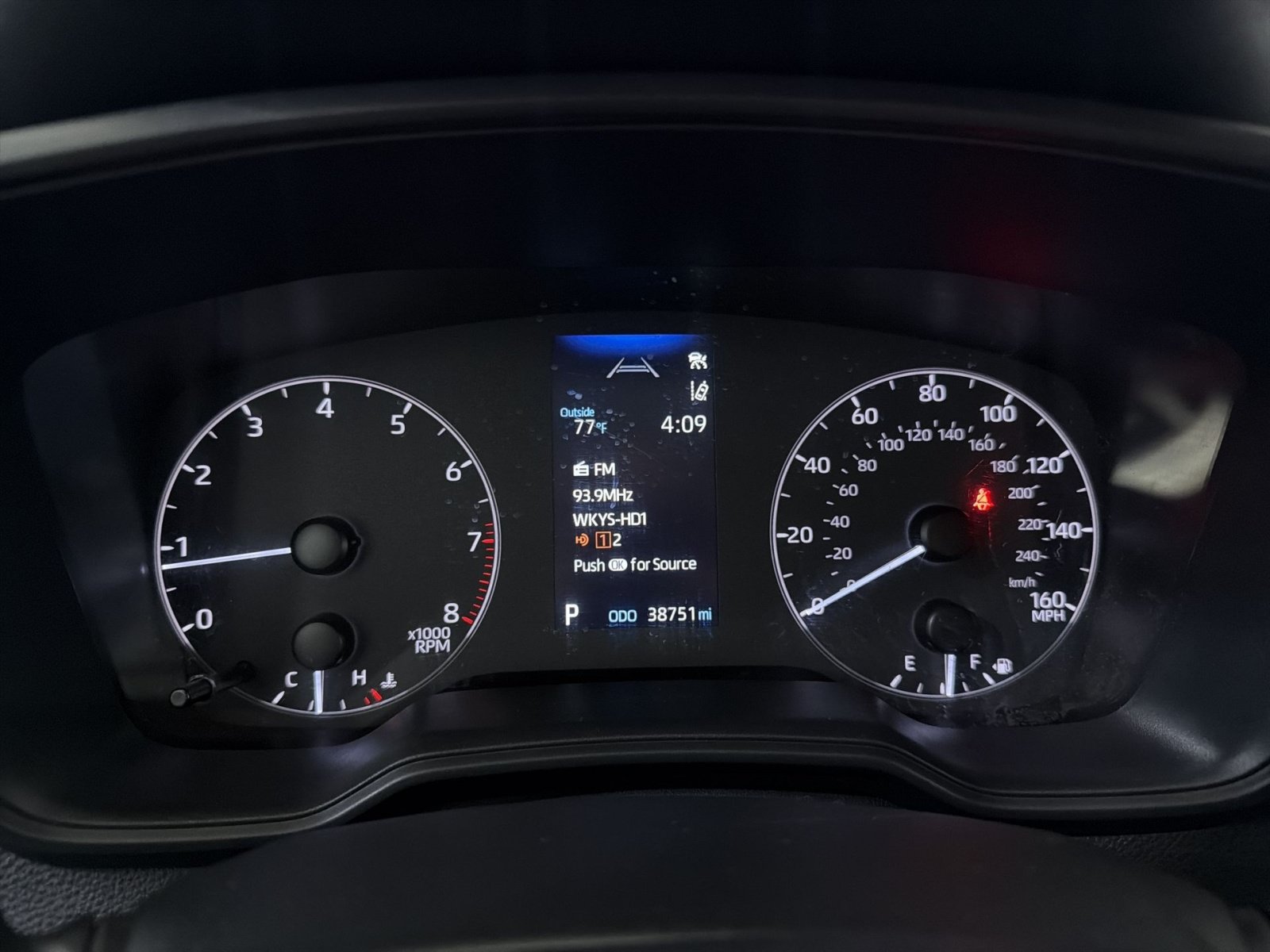 Used 2024 Toyota Corolla LE FWD image 30